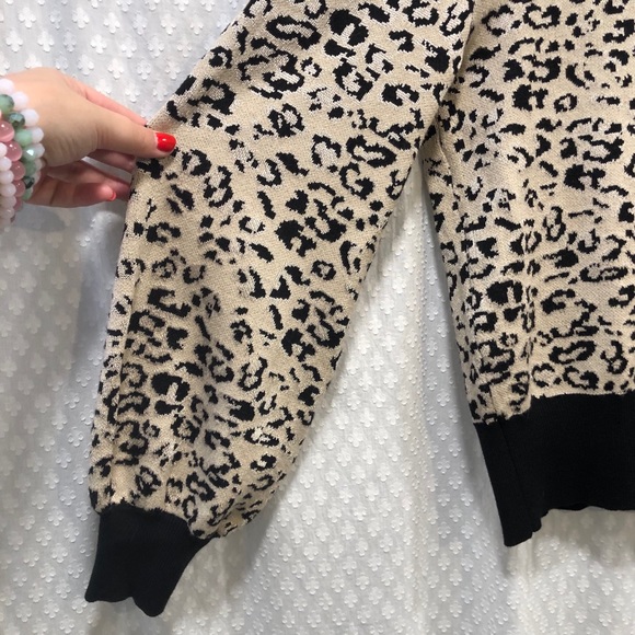 RACHEL ROY • Leo cheetah print sweater LARGE - Picture 5 of 6